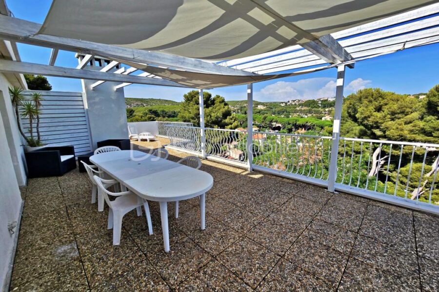 Maison à vendre à Carry le rouet — Vue mer — photo 17