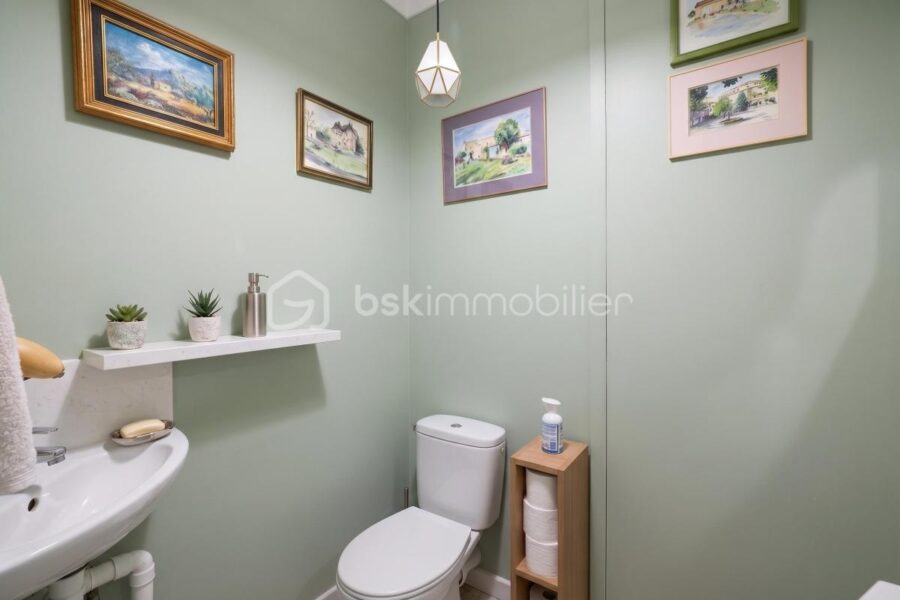 Appartement à vendre à Nimes — Vue sur la ville — photo 17