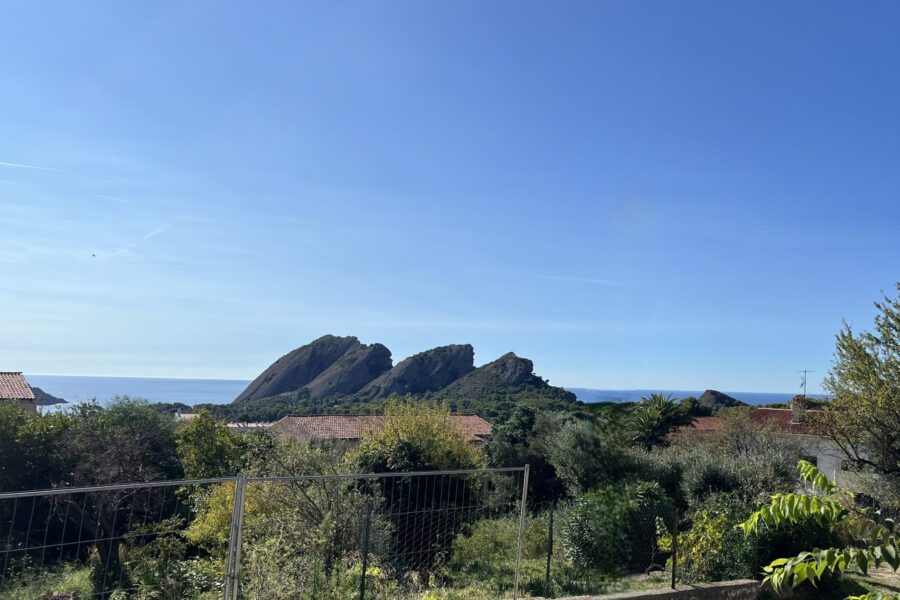Terrain à vendre à La ciotat — Vue mer — photo 1