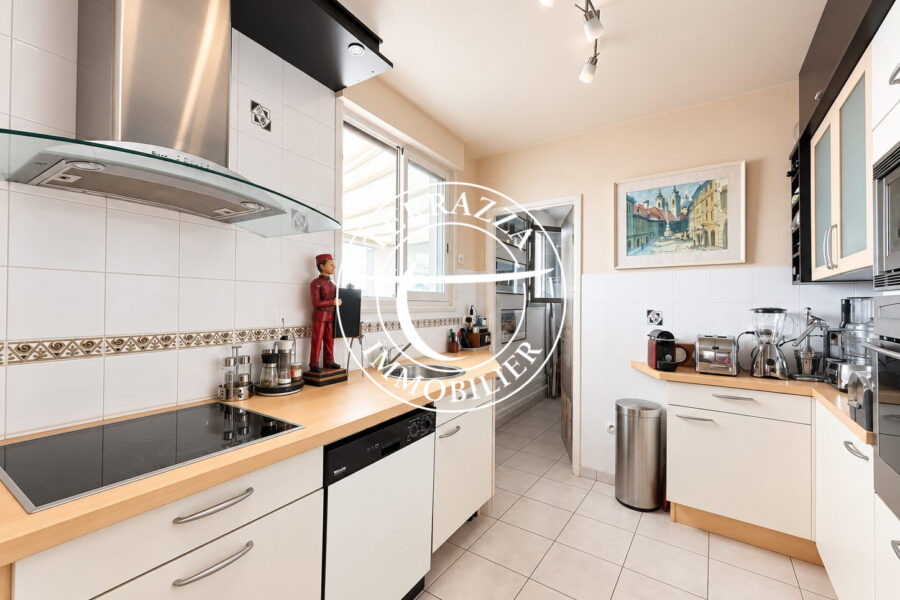 Appartement à vendre à Versailles — Vue sur la ville — photo 17
