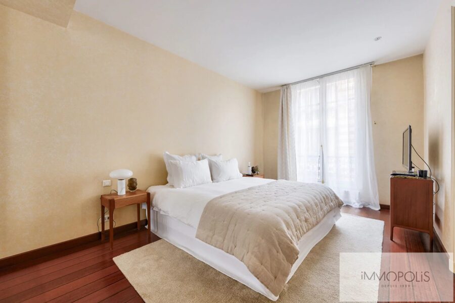 Appartement à vendre à Paris 7ème — Vue monument — photo 11