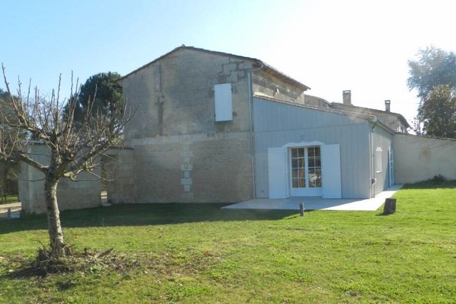 Maison à louer à Beychac et caillau