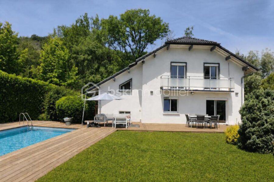Maison à vendre à Charvonnex