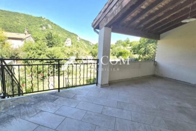 Maison à vendre à Combovin