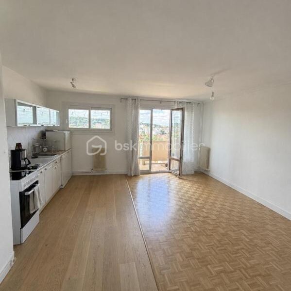 Appartement à vendre à Toulouse — Vue sur la ville — photo 2