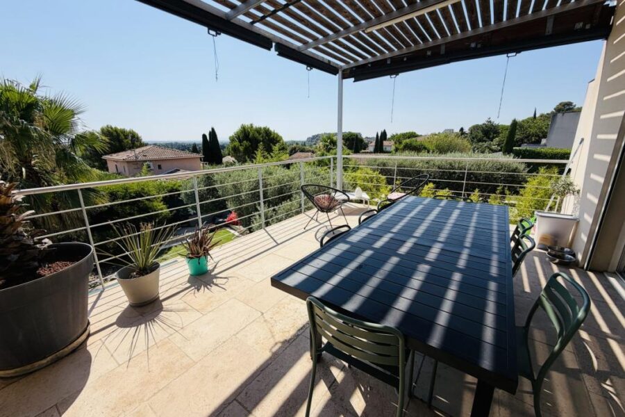 Maison à vendre à Villeneuve les avignon — Vue nature — photo 2