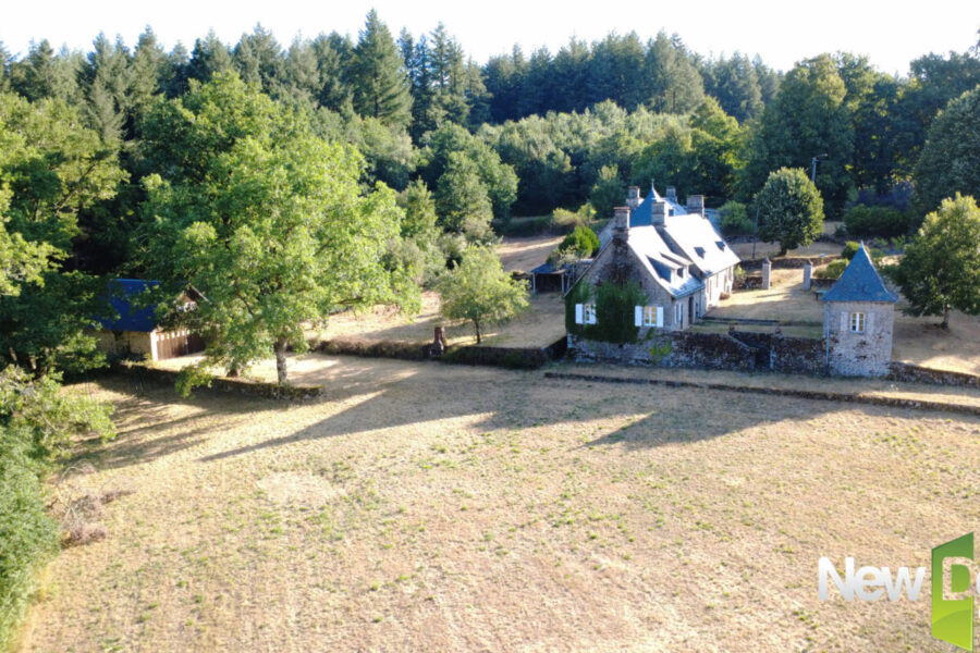 Maison à vendre à Marcillac la croisille — Vue lac — photo 3