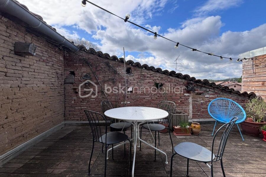 Maison à vendre à Rabastens — Vue sur la ville — photo 1