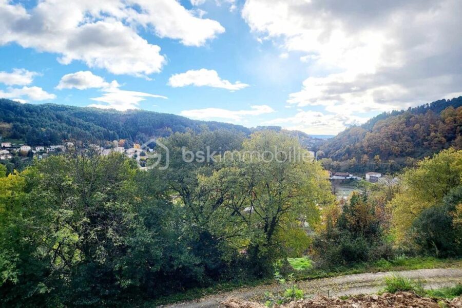 Terrain à vendre à Vals les bains — Vue montagne — photo 1