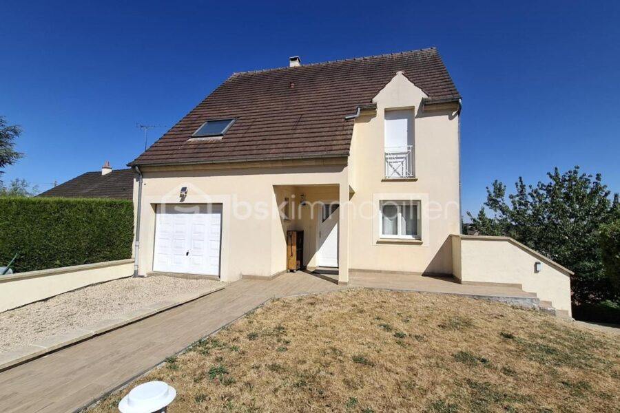 Maison à vendre à Mereville — Vue nature — photo 2