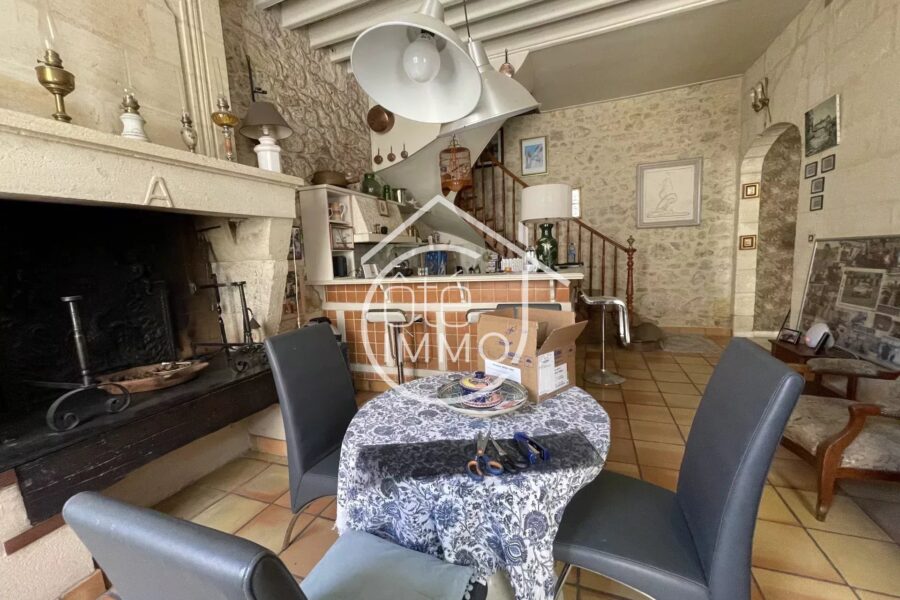 Maison à vendre à Francs — Vue parc — photo 5