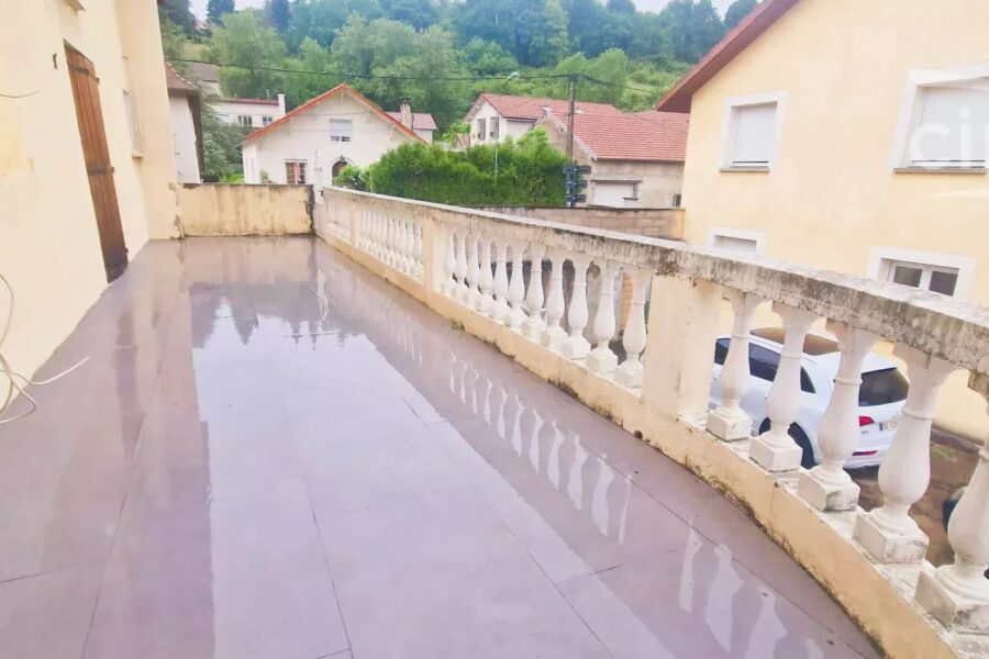 Maison à vendre à La tour-du-pin — Vue nature — photo 1