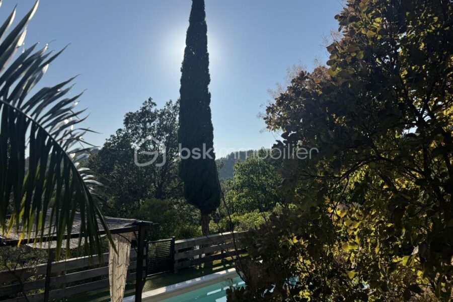 Maison à vendre à La roquebrussanne — Vue nature — photo 25