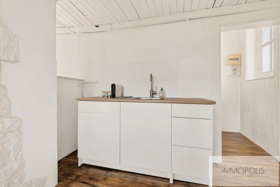 Appartement à vendre à Paris 18ème — Vue sur la ville — photo 7
