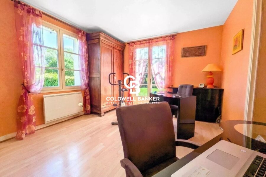 Maison à vendre à Semblançay — Vue parc — photo 8