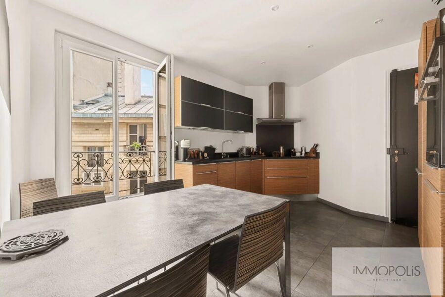 Appartement à vendre à Paris 9ème — Vue sur la ville — photo 12