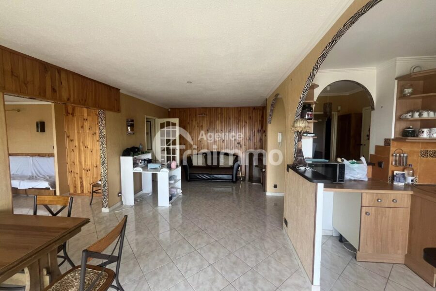 Appartement à vendre à Saint-laurent-du-var — Vue mer — photo 3