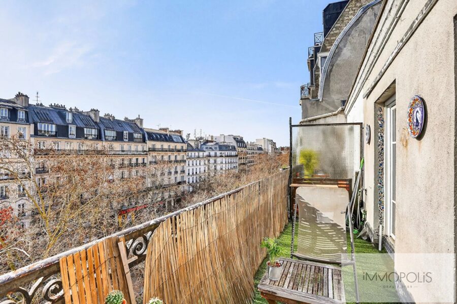 Appartement à vendre à Paris 18ème — Vue sur la ville — photo 4