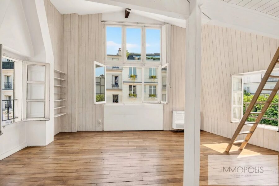 Appartement à vendre à Paris 18ème — Vue sur la ville — photo 4