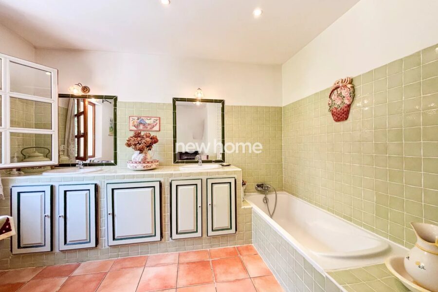 Maison à vendre à Lorgues — Vue parc — photo 25