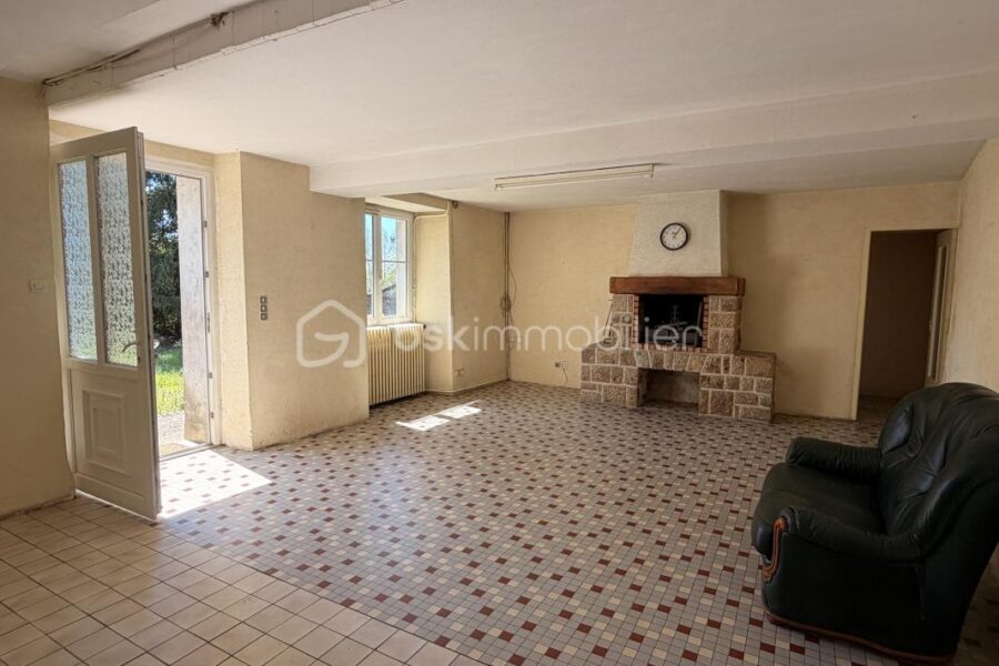 Maison à vendre à Ruille le gravelais
