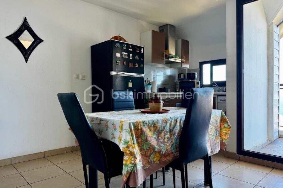 Appartement à vendre à Les avirons