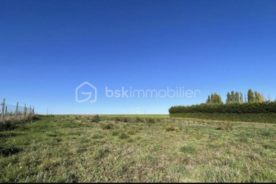Terrain à vendre à Nouvion et catillon