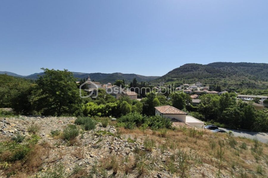 Terrain à vendre à Vesseaux — Vue montagne — photo 1