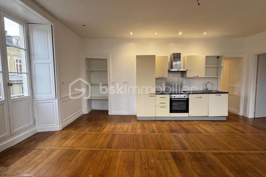 Appartement à vendre à Rennes — Vue sur la ville — photo 4