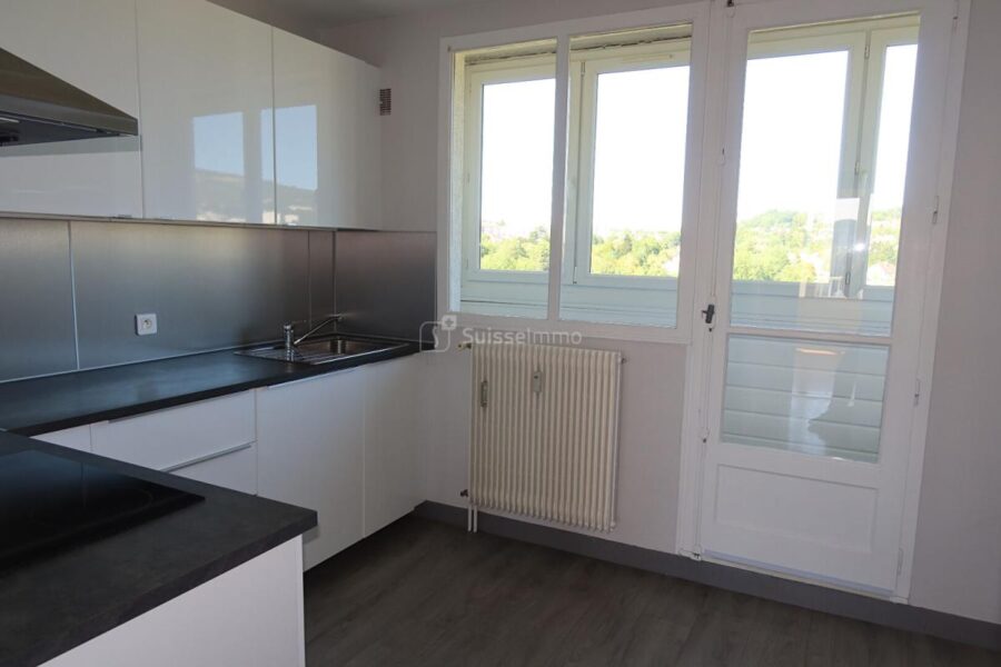 Appartement à vendre à Besancon — Vue sur la ville — photo 3