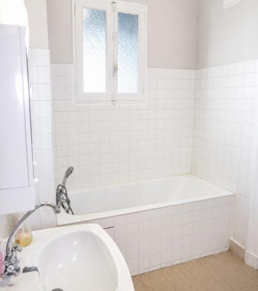 Appartement à vendre à Le puy en velay — Vue sur la ville — photo 4