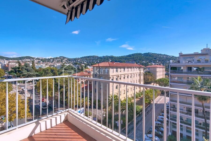 Appartement à vendre à Cannes — Vue sur la ville — photo 4