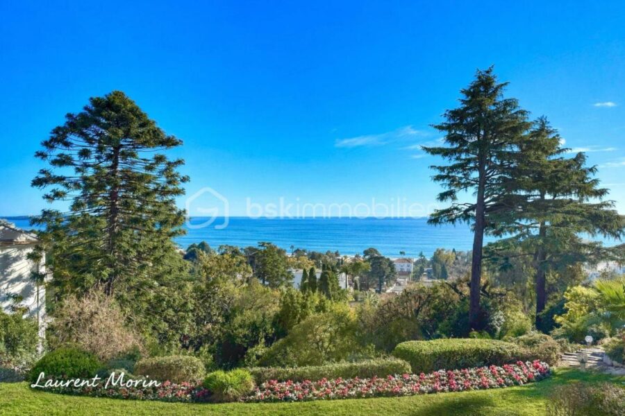 Appartement à vendre à Cannes — Vue mer — photo 1