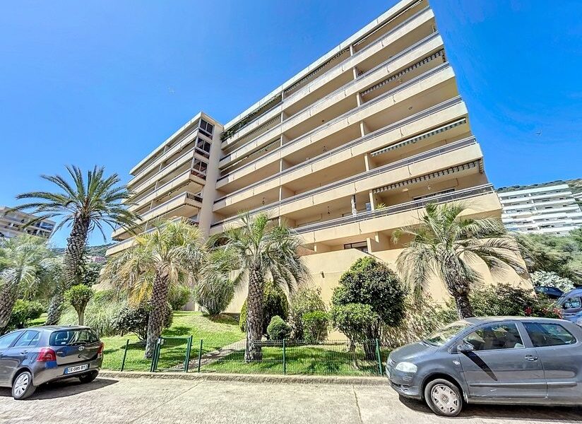 Appartement à louer à Ajaccio — Vue mer — photo 3