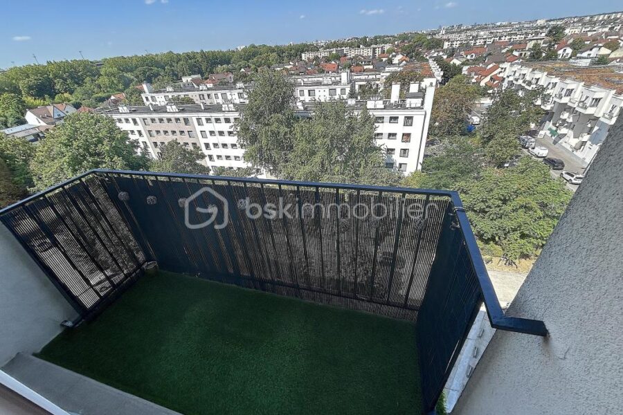 Appartement à louer à Champigny sur marne — Vue sur la ville — photo 4