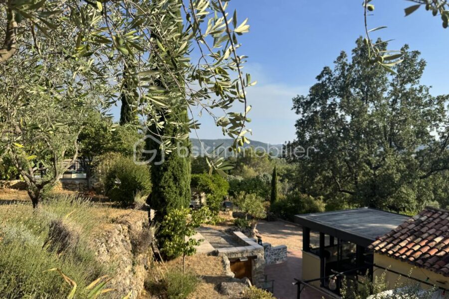 Maison à vendre à La roquebrussanne — Vue nature — photo 4