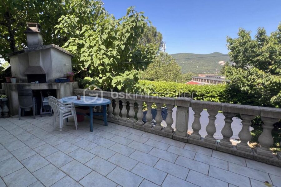 Maison à vendre à La coucourde — Vue nature — photo 1