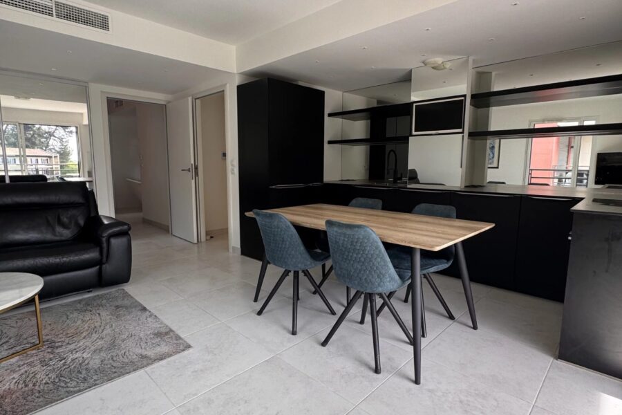Appartement à vendre à Èze