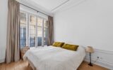 Appartement à louer à Paris 16ème — Vue sur la ville — photo 3
