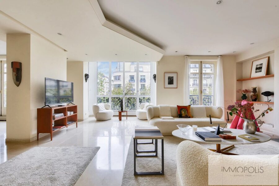Appartement à vendre à Paris 7ème — Vue monument — photo 4