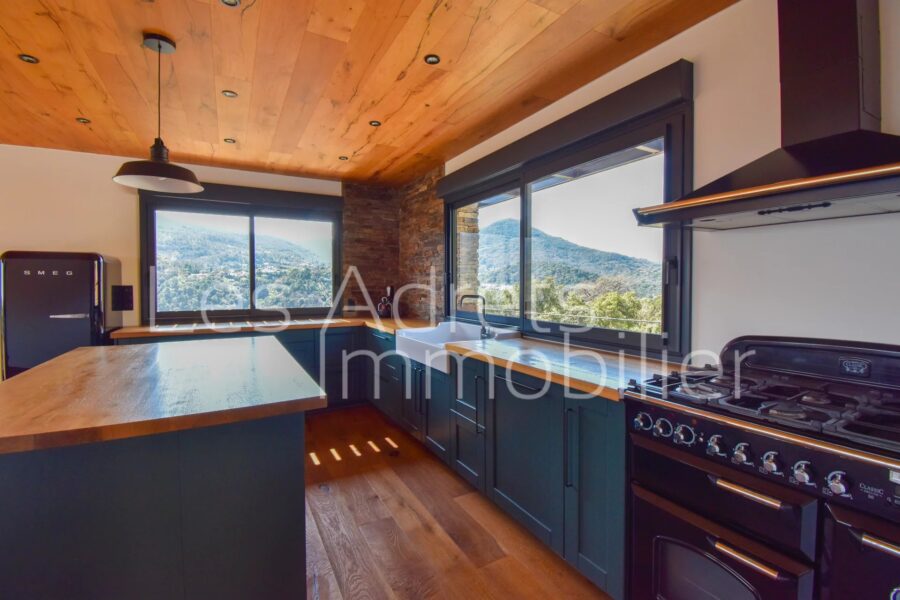 Maison à vendre à Les adrets-de-l&rsquo;estérel — Vue mer — photo 6
