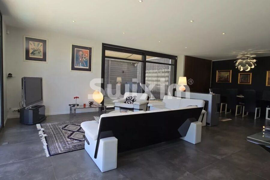 Maison à vendre à Grignan — Vue montagne — photo 5