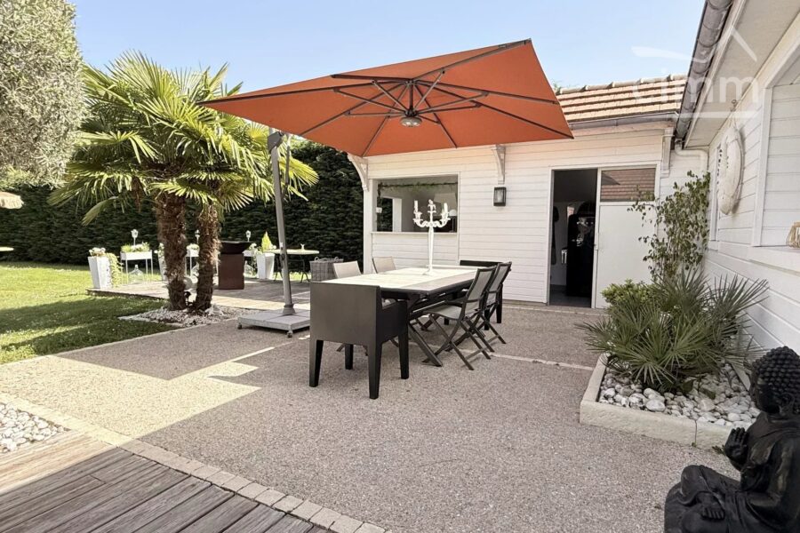 Maison à vendre à Blois — Vue parc — photo 23