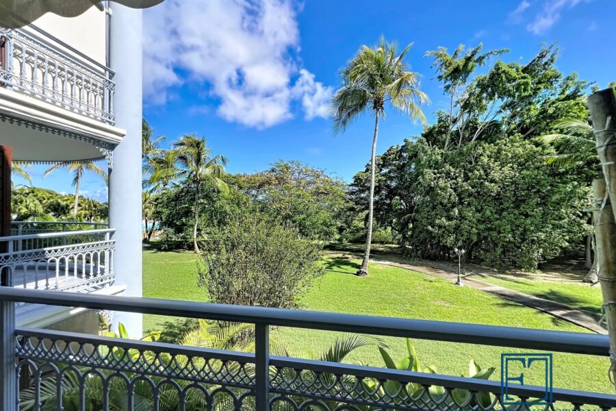 Appartement à vendre à Saint-françois — Vue parc & jardin — photo 1