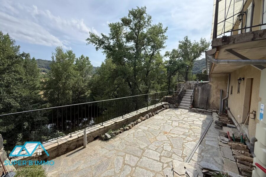 Maison à vendre à Lavoûte-chilhac — Vue fleuve — photo 7