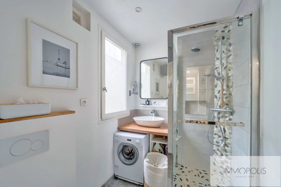 Appartement à vendre à Paris 18ème — Vue sur la ville — photo 11