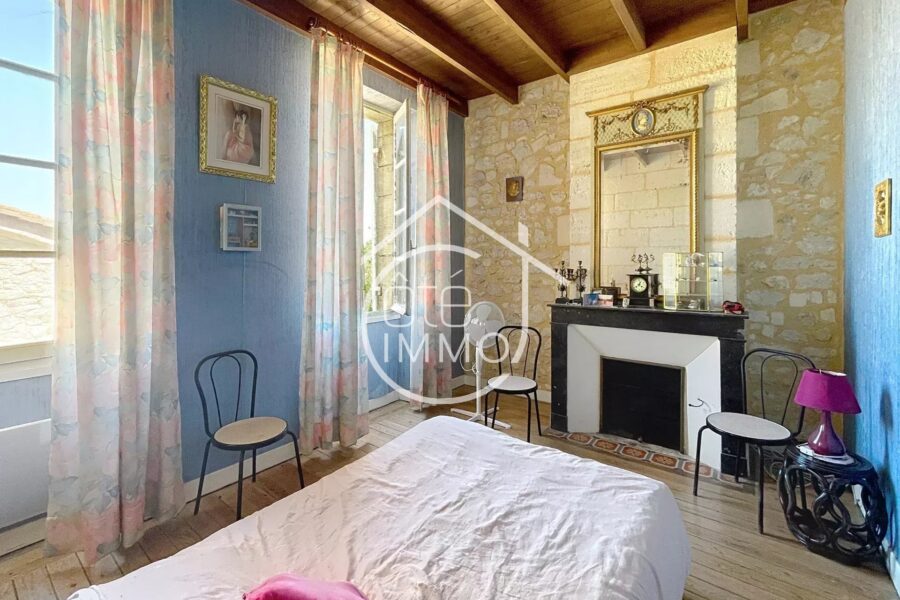 Maison à vendre à Francs — Vue parc — photo 6