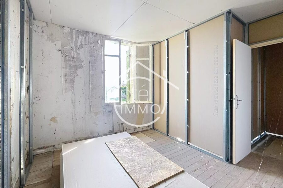 Maison à vendre à Pujols — Vue vignes — photo 7