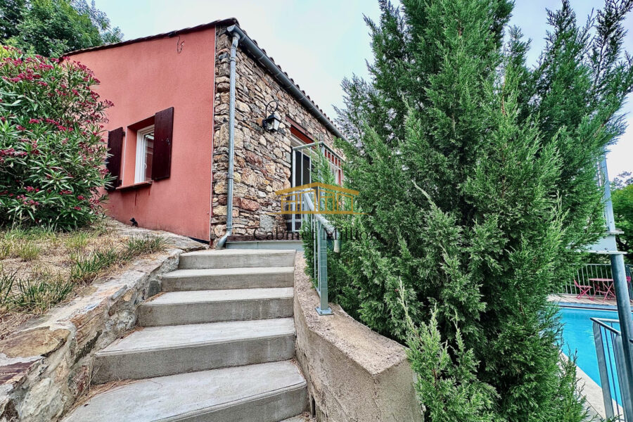Maison à vendre à Roquebrun — Vue nature — photo 4