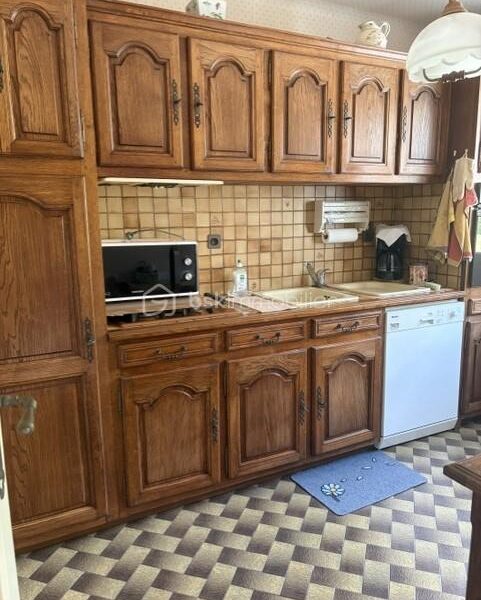 Maison à vendre à Behasque lapiste